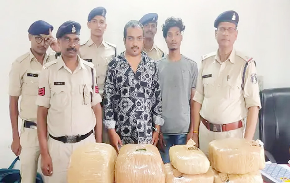 Ganja smuggling in Sarnath