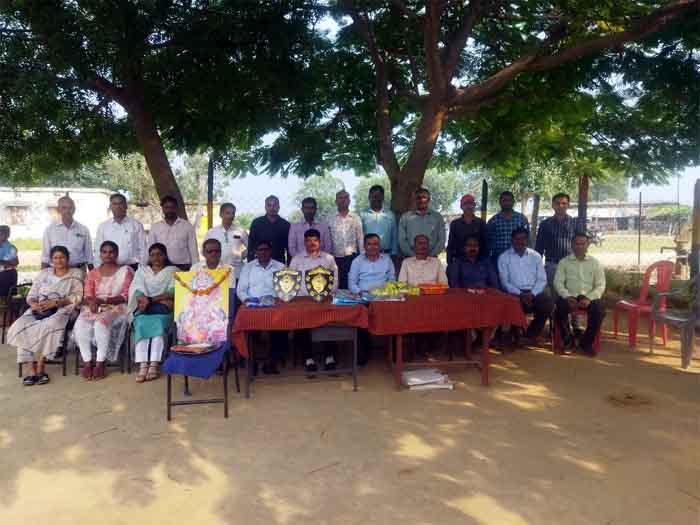 Manendragarh Development Block : शिक्षा के क्षेत्र मे संकुल बड़का बहरा की नई पहल
