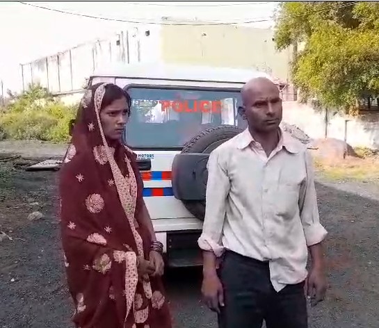Janjgir Crime News : नाबालिग पुत्री की हत्या करने वाले पिता और सौतेली मां गिरफ्तार
