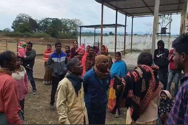 Ambikapur Development Block राशन की अफरातफरी का मामला आया सामने, देखिये VIDEO