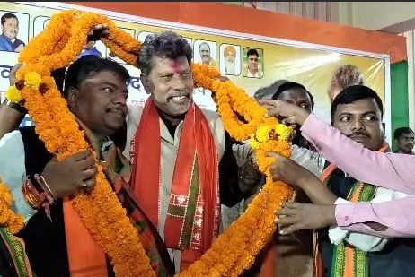 Jagdalpur MLA Kiran Dev :  भाजपा जिला अध्यक्ष और कैबिनेट मंत्री का प्रथम नगर आगमन, हुआ भव्य स्वागत, देखिये VIDEO
