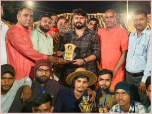 Jai Maa Shitala Cricket Club फाइनल मैच में हड़गांव ने खाम्हीडीह को हराकर विजेता बनने का प्राप्त किया गौरव : पूर्व विधायक
