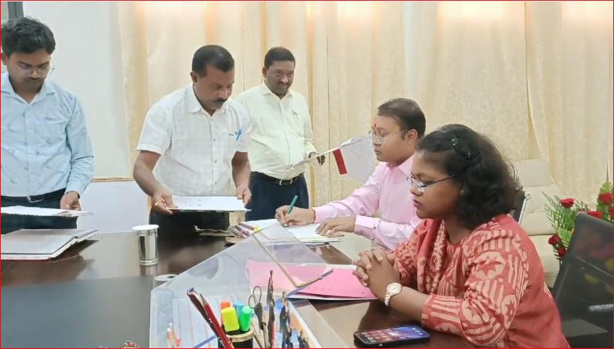 Newly appointed collector of Sakti district