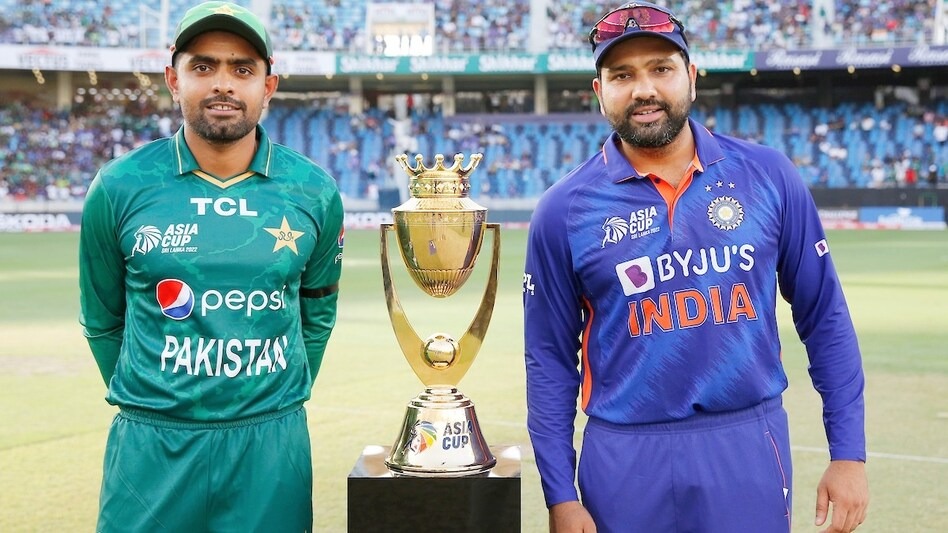 Sports: रोहित शर्मा ने पाकिस्तान से क्रिकेट खेलने पर दिया बड़ा बयान…