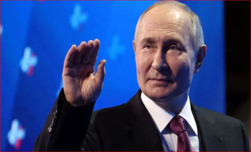 Russian President Vladimir Putin : पुतिन ने पांचवीं बार राष्ट्रपति पद की शपथ ली