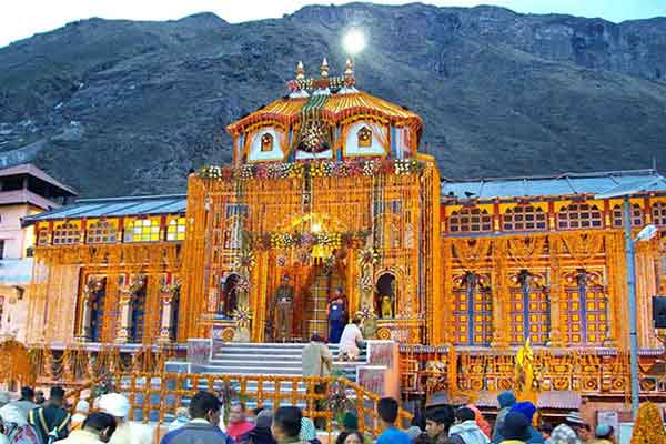 World famous Shri Badrinath Dham : 12 मई को सुबह 6 बजे खुलेंगे बाबा बद्रीनाथ धाम के कपाट, तैयारियां पूरी