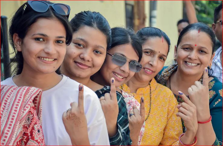 West Bengal बंगाल में एक बजे तक करीब 52 प्रतिशत मतदान
