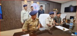 Janjgir Bilaspur Highway : जांजगीर बिलासपुर हाईवे में मोटर सायकल से पीछा कर लूटने वाले दो कुख्यात आरोपी चढ़े पुलिस के हत्थे