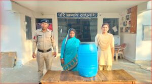 Janjgir-Champa Police भारी मात्रा में अवैध कच्ची महुआ शराब के साथ चार आरोपी चढ़े पुलिस के हत्थे