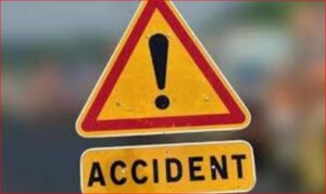 CG Accident: हाईवे पर कार को 50 मीटर तक घसीटता ले गया ट्रक, युवक की मौत…
