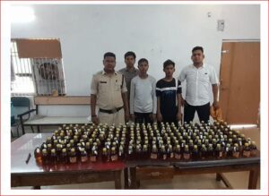 Bhilai Crime Breaking News : मतगणना के दिन अवैध रूप से शराब बेचने की थी तैयारी, छावनी पुलिस ने दो कोचियों से जब्त किए 207 पौव्वा शराब