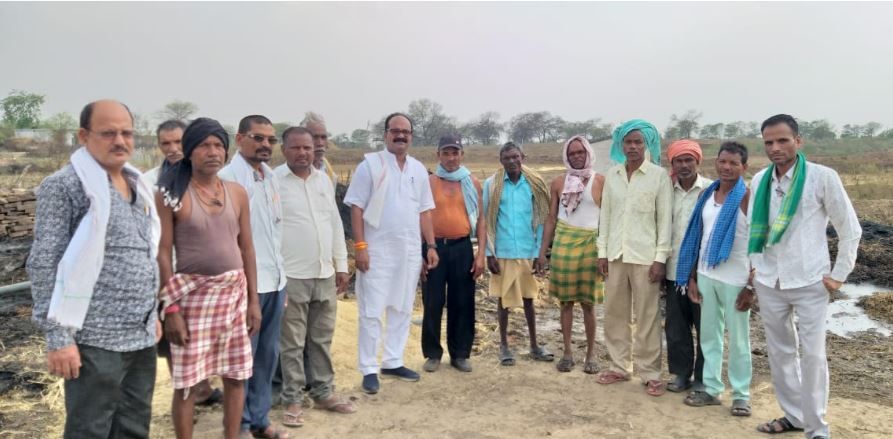 गरीब किसानों को  मिले मुआवजा-सुशील शर्मा