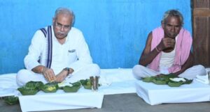 Chief Minister tasted the food :