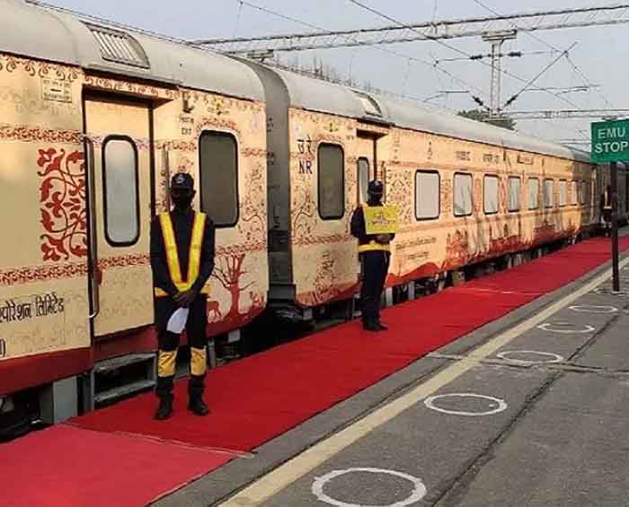 ​Bharat Gaurav Tourist Train : भारत गौरव टूरिस्ट ट्रेन कराएगी गुजरात दर्शन, दिल्ली से होगी शुरू