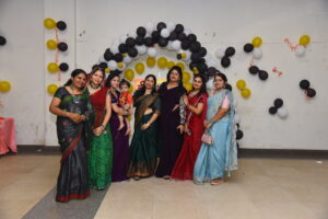 Teej festival celebrated- ग्रीन अर्थ सोसायटी में मनाया गया तीज महोत्सव