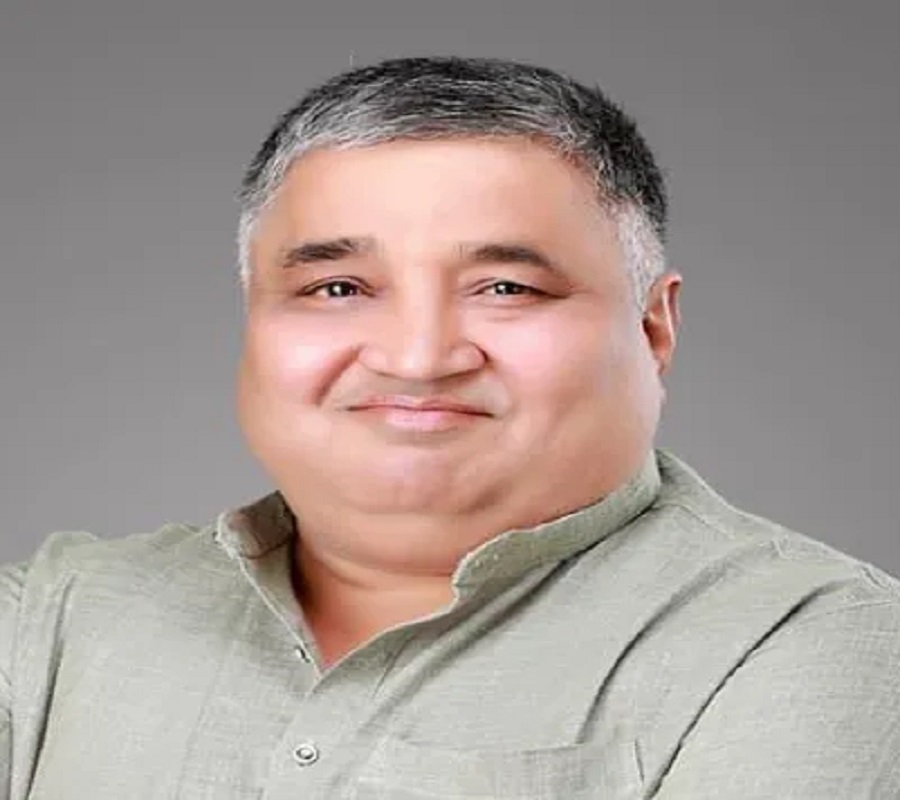 जानिये कौन हैं राजेश अग्रवाल, जो मंत्री पद की रेस में अमर अग्रवाल से हो गये आगे, डिप्टी सीएम को मात देकर मचा दी थी सनसनी - Aaj Ki Jandhara